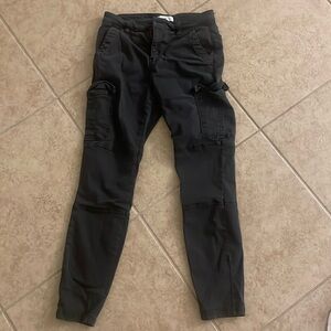 H&M black skinny cargo pants size 6